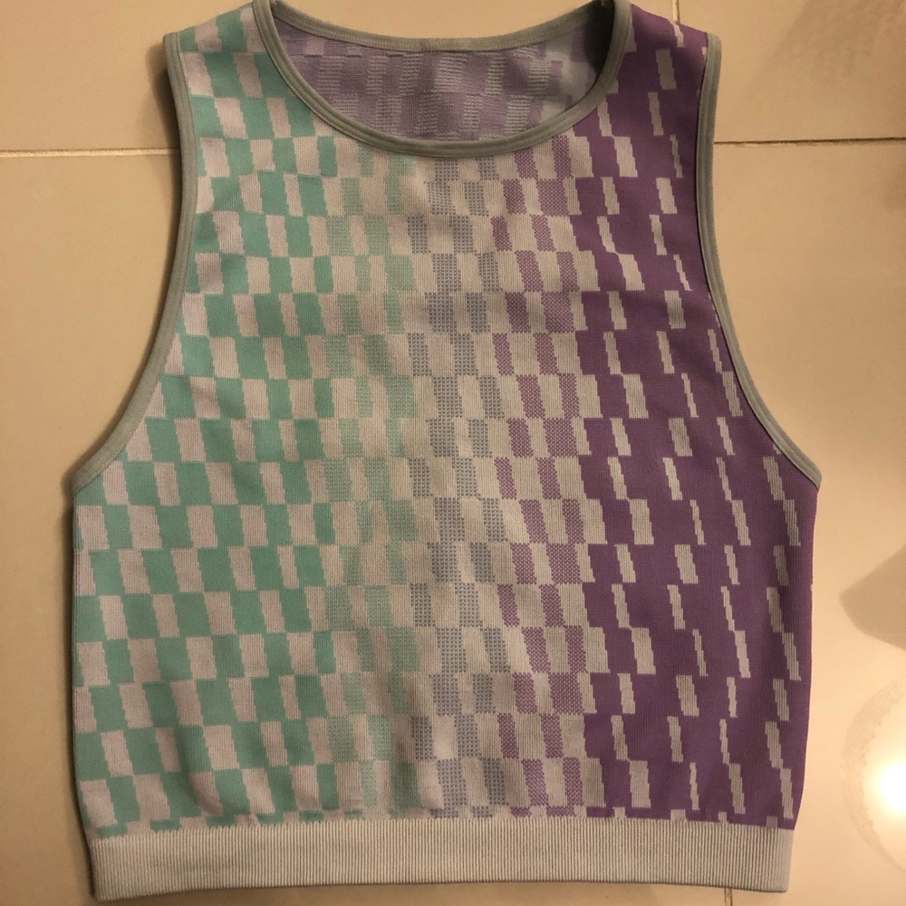 Fabletics Workout Top - Picture 2 of 2
